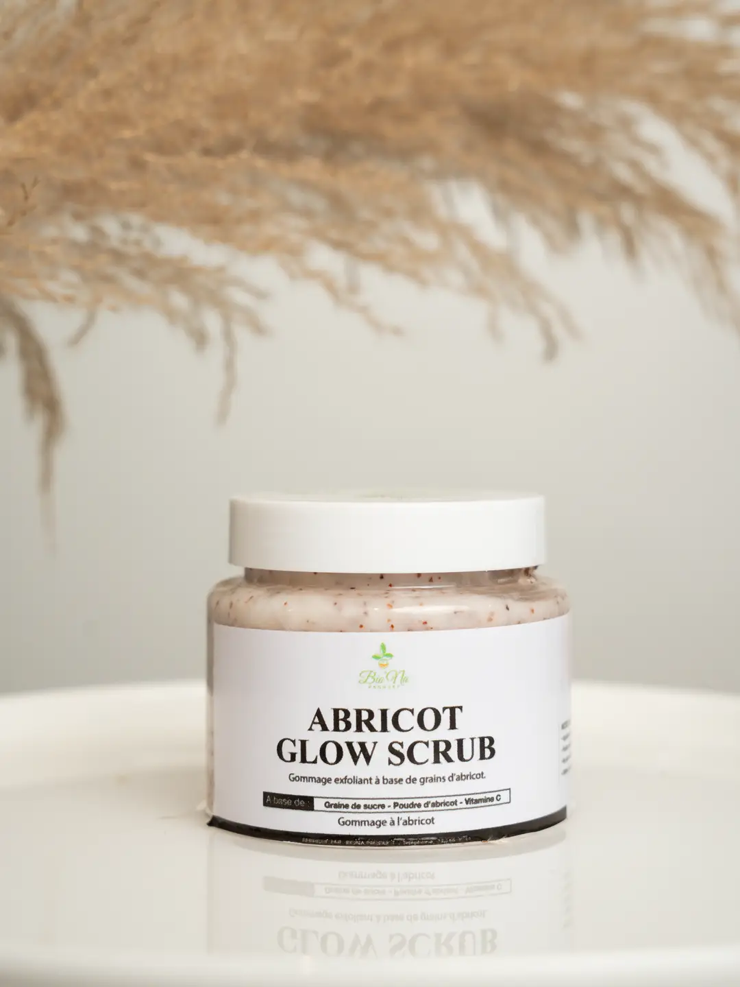 Abricot Glow Scrub Bio'Na Product, gommage à l’abricot